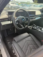 BMW 5 Series G60 (Серый) — изображение 7